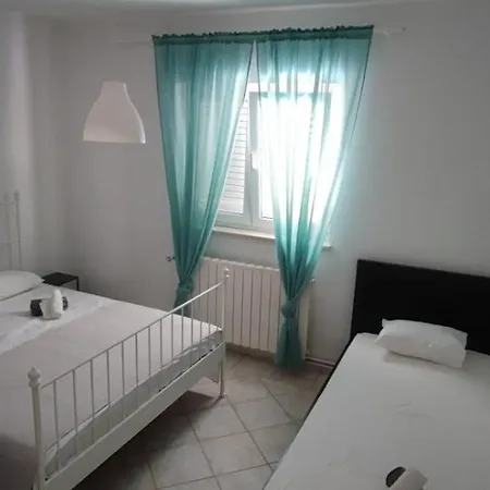 Apartamento Mony Zadar