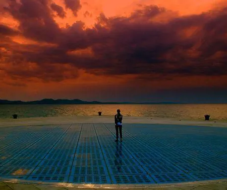 Mony Zadar