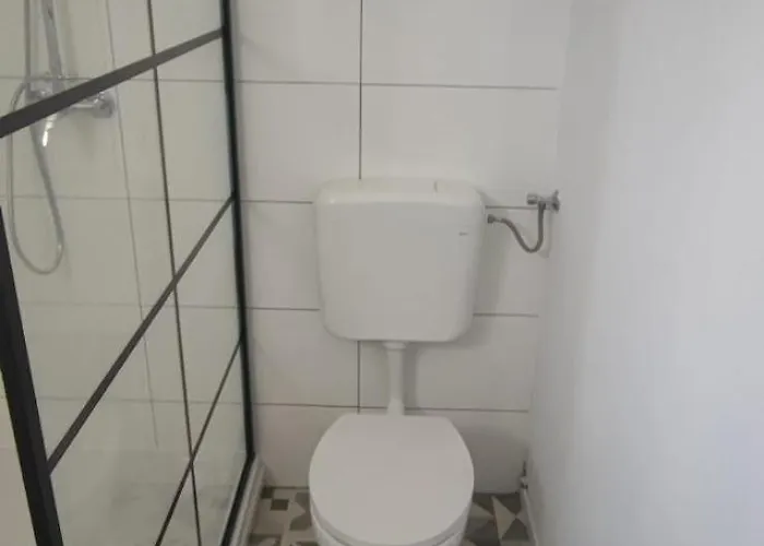 Mony דירה זאדאר